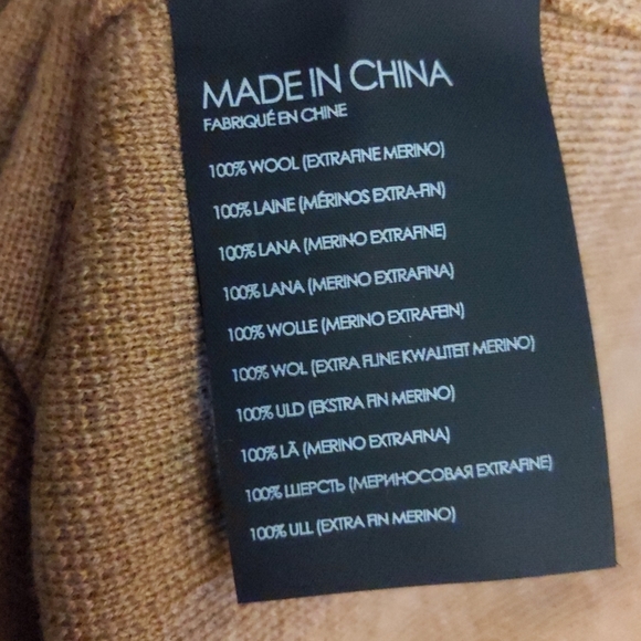 🆕🌿CLUB MONACO DRESS🌿 - Picture 5 of 5